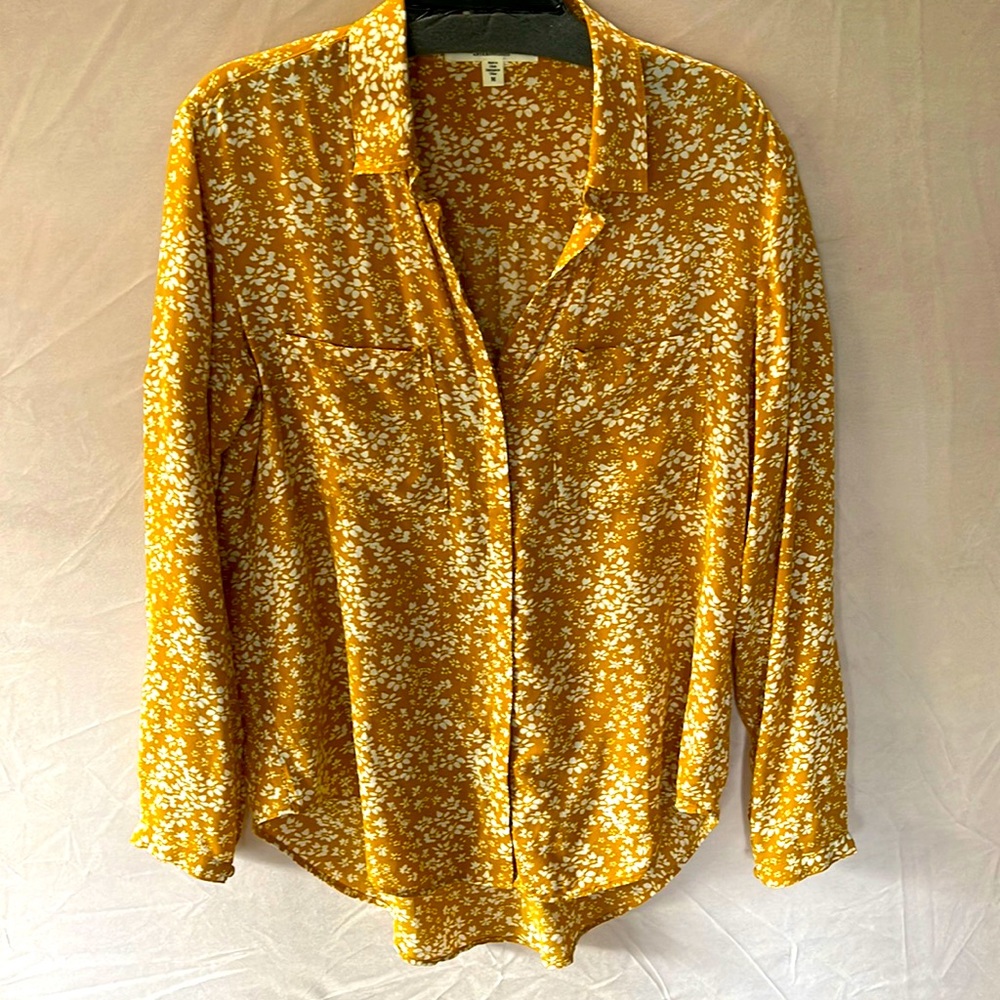 CLOTH & STONE YELLOW FLORAL BUTTON DOWN